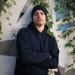 TVA3200 Premium Hoodie (3)